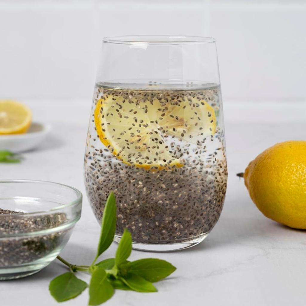 Nature's Balance Chia Seeds 1kg | Raw Black Chia Seeds | Source of Omega 3 & Fibre
