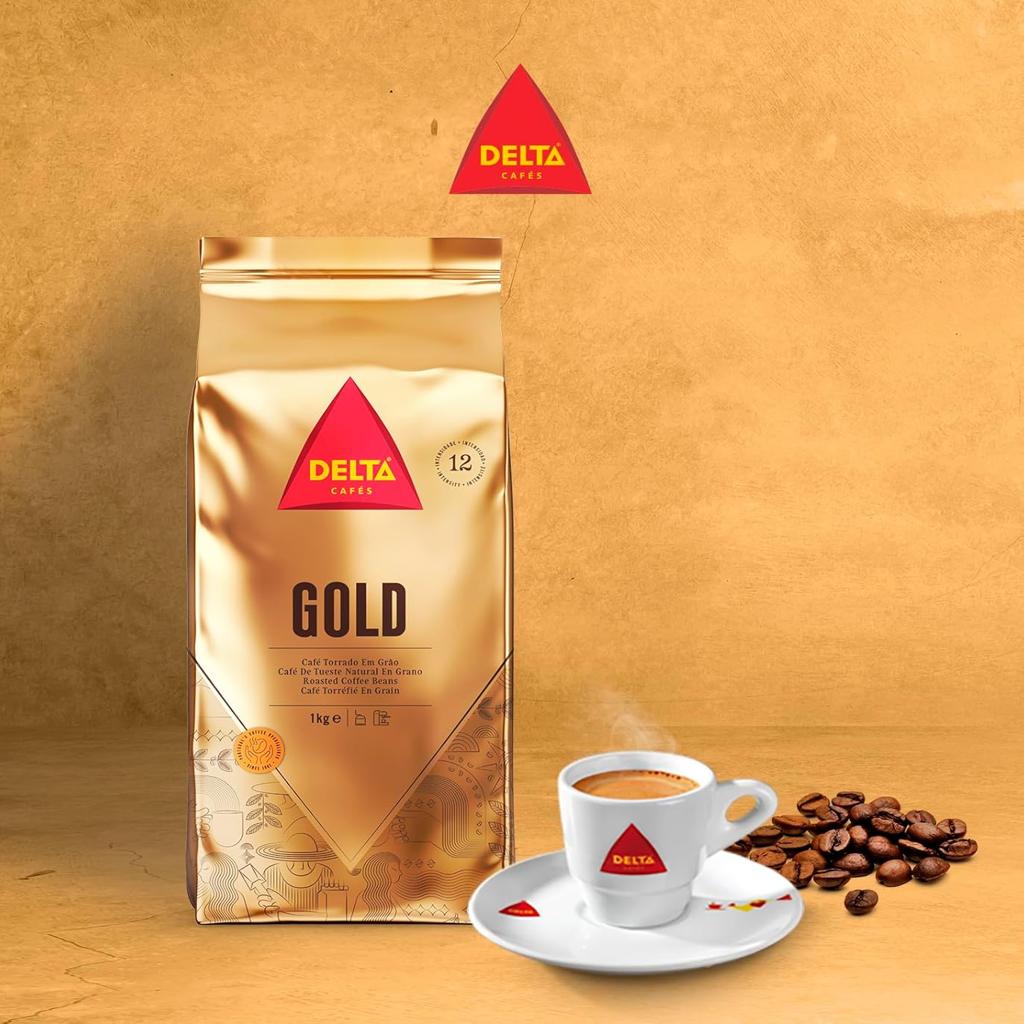 Delta Cafés - Gold Coffee Beans - Blend of Arabica and Robusta Roasted Coffee Beans - Intensity 8 - Very Aromatic with Honey and Ripe Fruit Notes - 1 kg