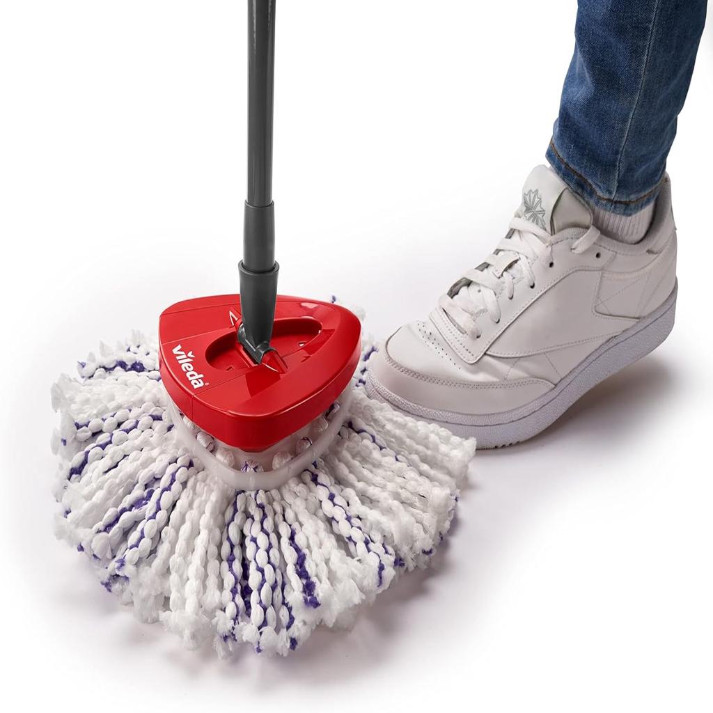 Vileda Turbo 3 in 1 with Microfibre Pad, Spin Mop For Cleaning Floors, Set Of 1x Mop And 1x Bucket, Black/Red