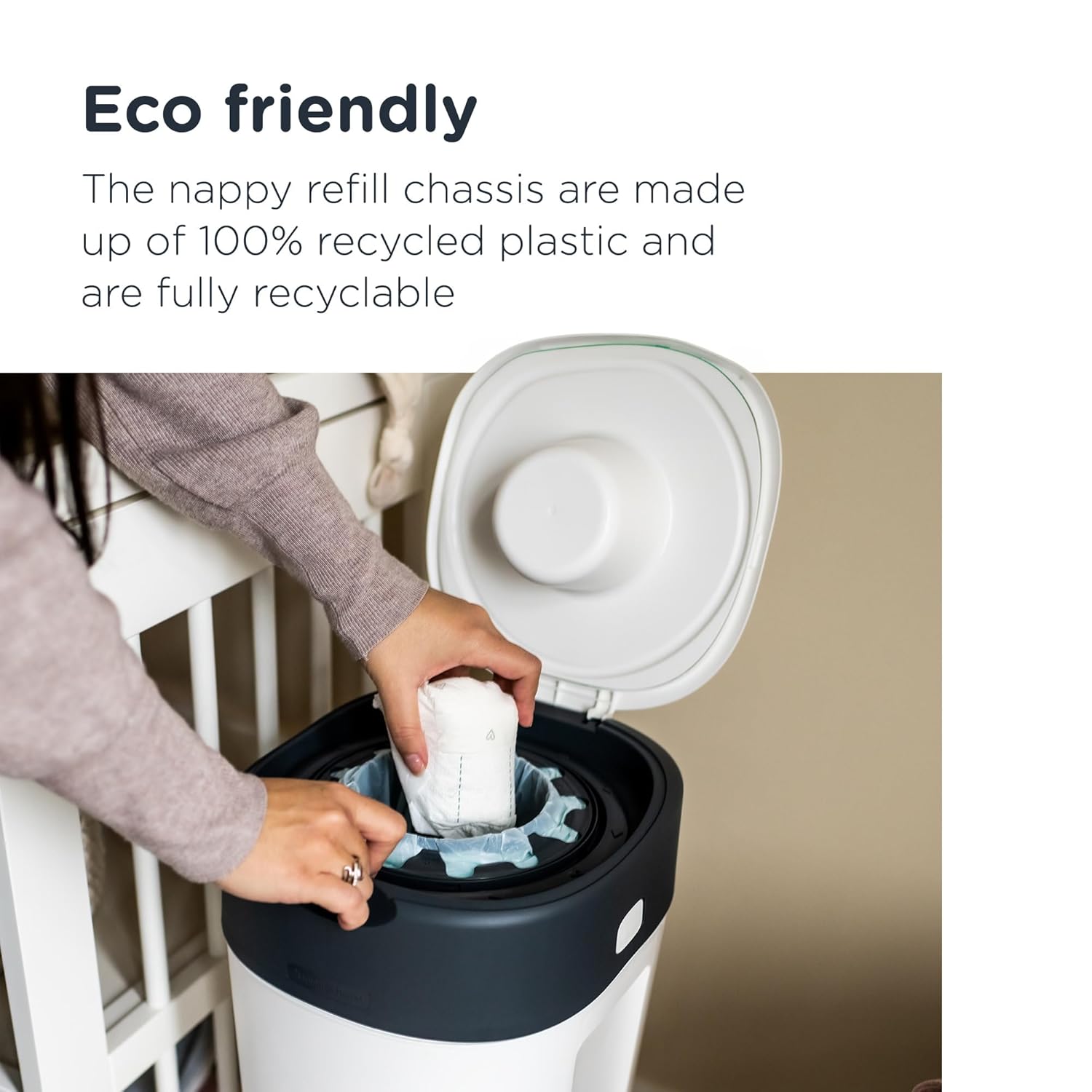 Tommee Tippee Twist and Click Poubelle à Couches de Taille XL, Pouvant Contenir Jusqu’à 60 Couches, Système Plus Respectueux de l’Environnement, Comprend 1x Recharge avec GREENFILM Antibactérien d’Origine Durable