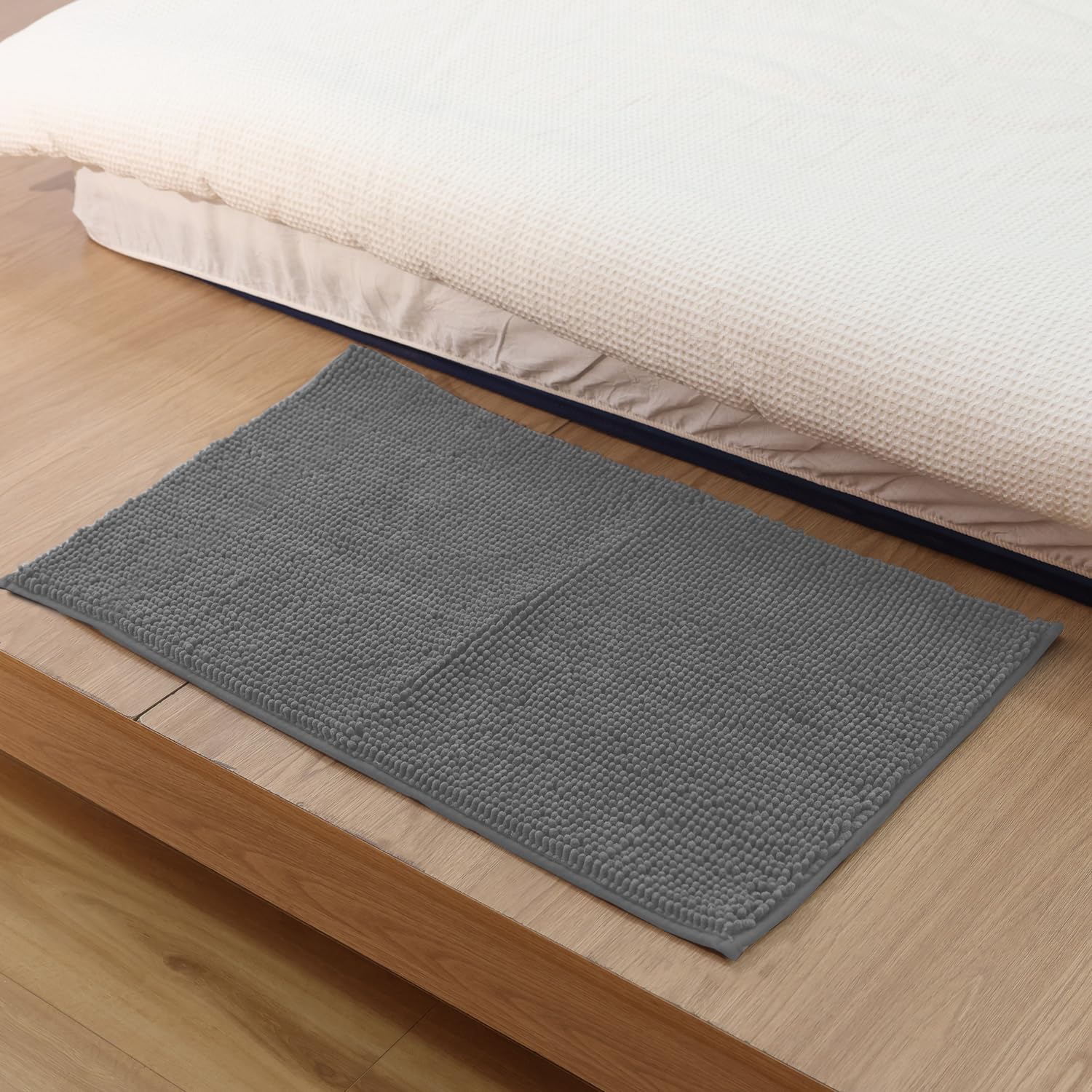 KEPLIN Non-Slip Microfibre Bath & Toilet Mat - Soft, Plush & Comfortable Rug with Machine Washable Design - Water Absorbent & Quick Drying to Keep Bathroom & Home Hygienic & Clean-(40x60cm) Light Grey