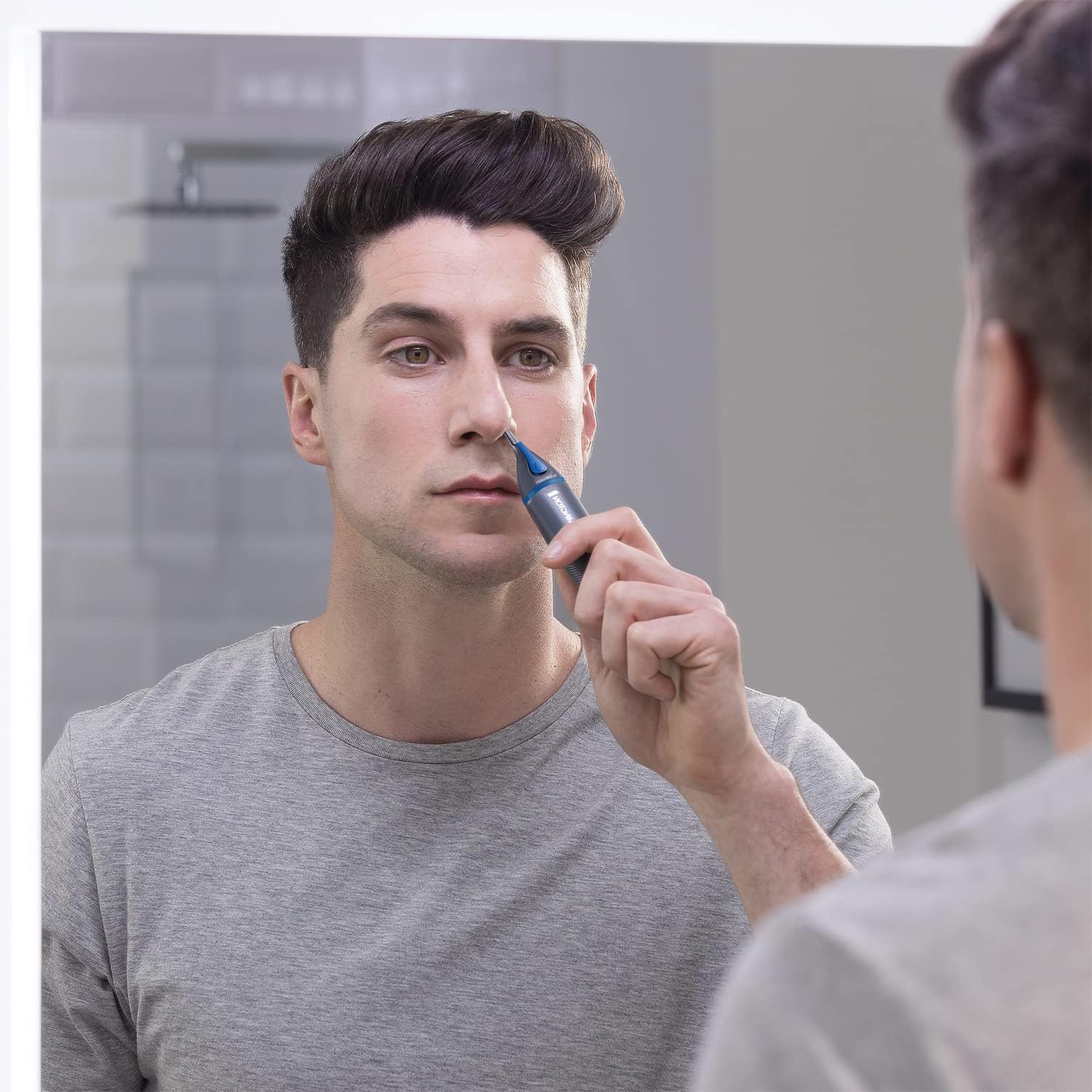Remington Hair Trimmer for Men, Nose, Ear, & Eyebrow Hair Clipper, Rotary Trimmer, Two Comb Attachments, Waterproof, Battery Operated, Cordless - NE3850