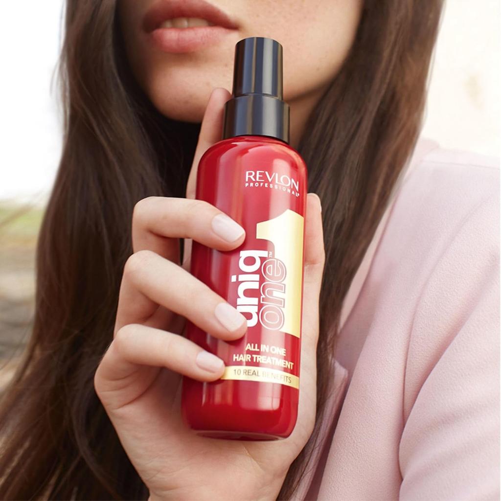 Revlon Professional UniqOne 10 in 1 Hair Mask Spray - Heat Protector for Hair - Rinse-Free Hair Care - Vegan Formula Hair Spray - All Hair Types - 150ml
